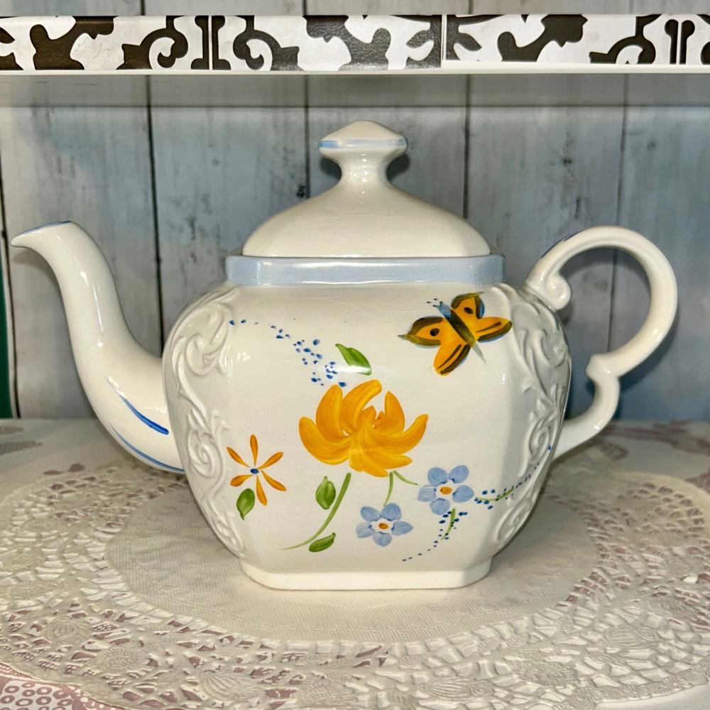 Vtg Ellgreave Ceramic Teapot Hand Painted Butterfly Floral Blue ‎ Cottagecore